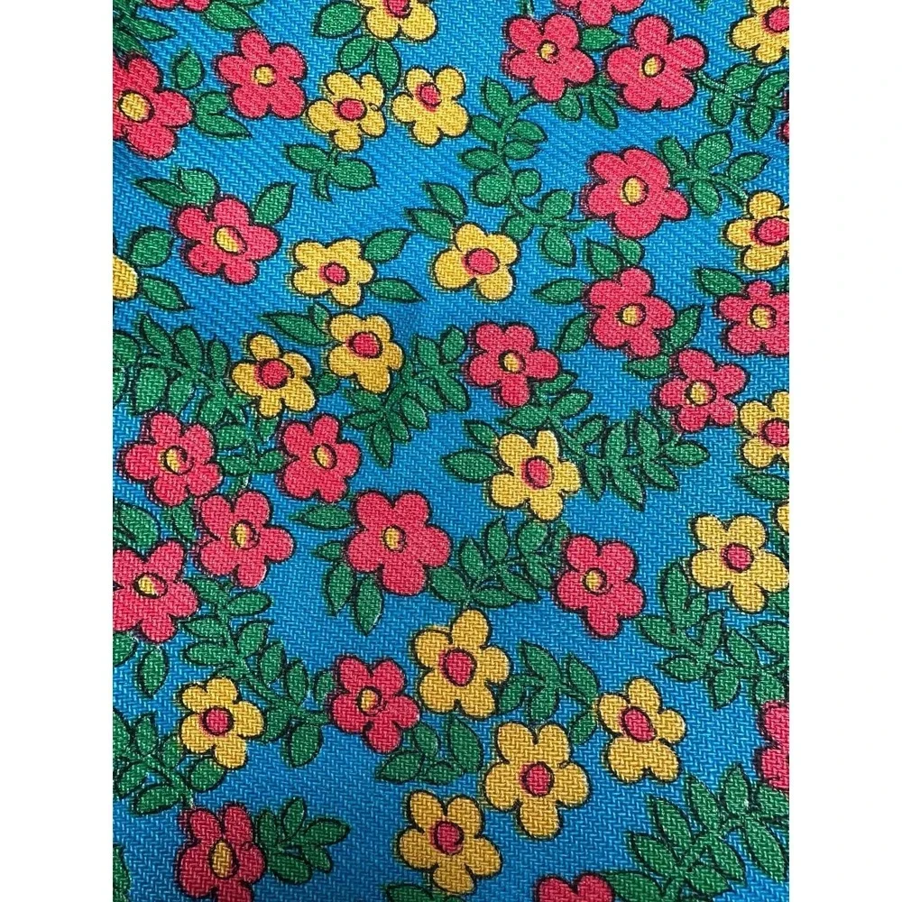 Vintage Woven Fabric Mod Retro 1960s Floral Material Sewing Crafts 44